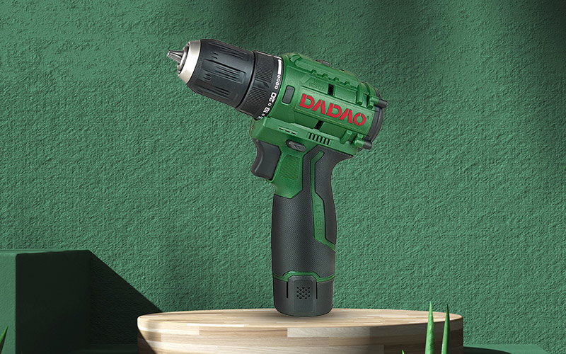 Cordless Drills များသည် Power Tool လုပ်ငန်းကို တော်လှန်သည်။